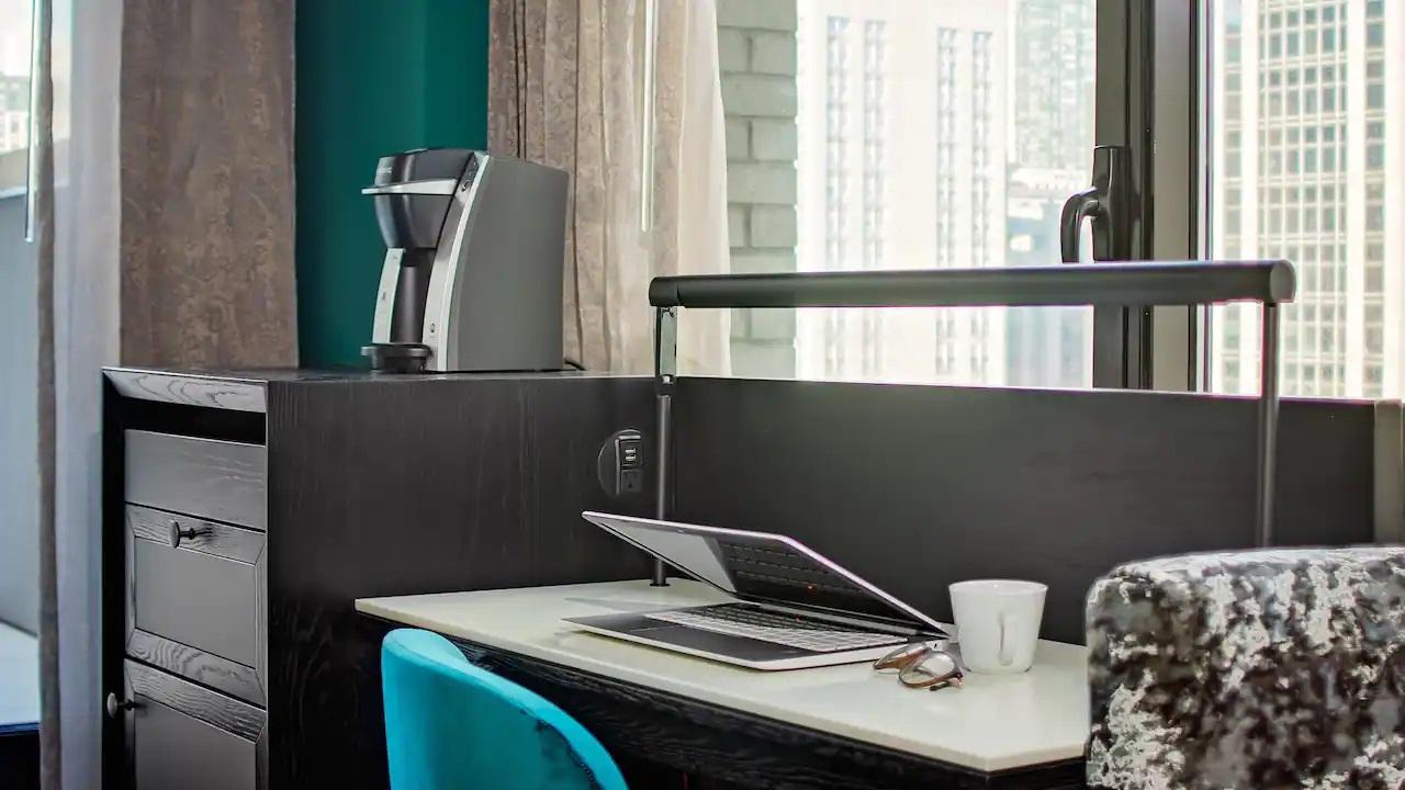 Отель Hyatt Centric Midtown 5Th Avenue Нью-Йорк Экстерьер фото