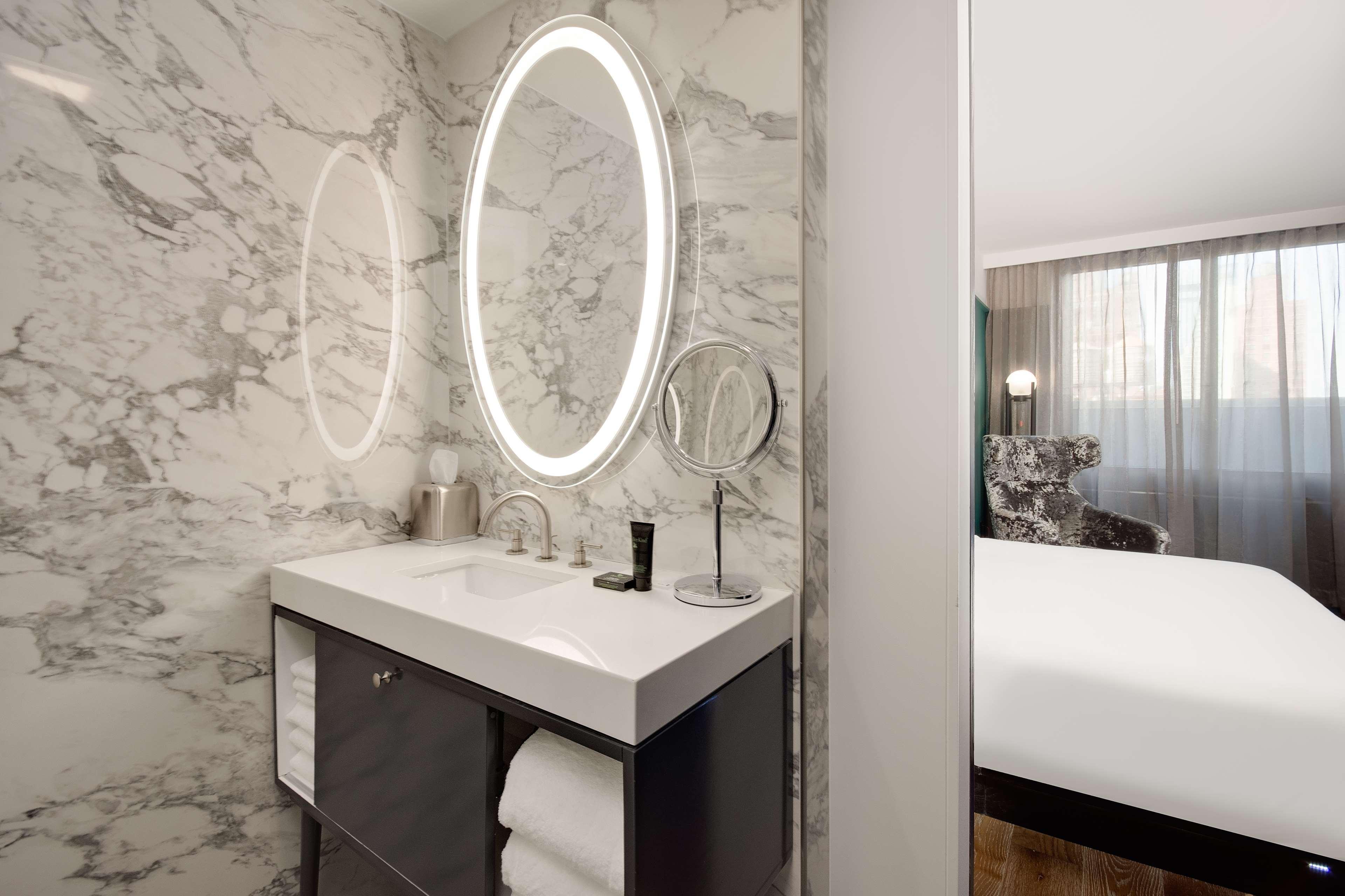 Отель Hyatt Centric Midtown 5Th Avenue Нью-Йорк Экстерьер фото